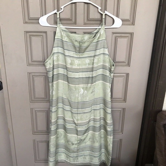 Jodi Michaels Dress Sz13/14 Rayon Poly Straps Fitted Soft Stripes Pre-Owned - Picture 8 of 9